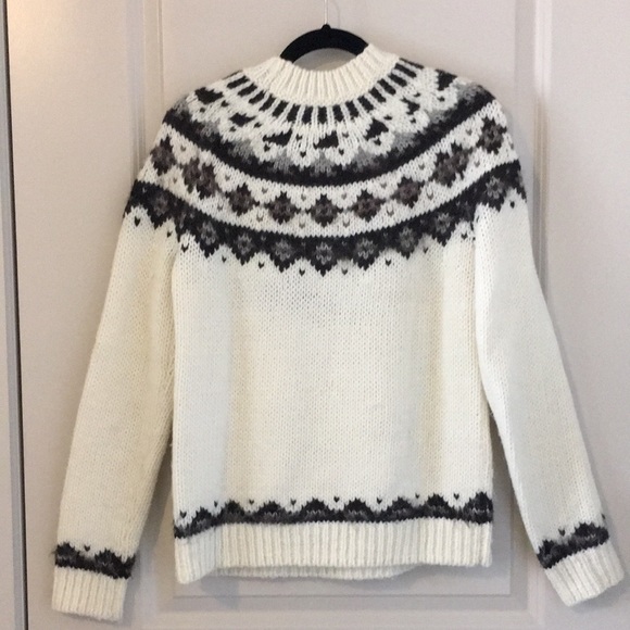 LOFT Embellished Sweater - Picture 4 of 7